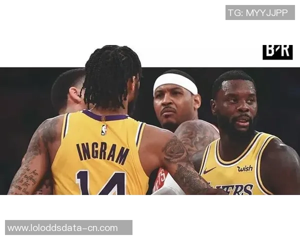 意甲激战尤文图斯与多特蒙德战平补时争议进球引发全场沸腾 意甲激战尤文图斯与多特蒙德战平补时争议进球引发全场沸腾