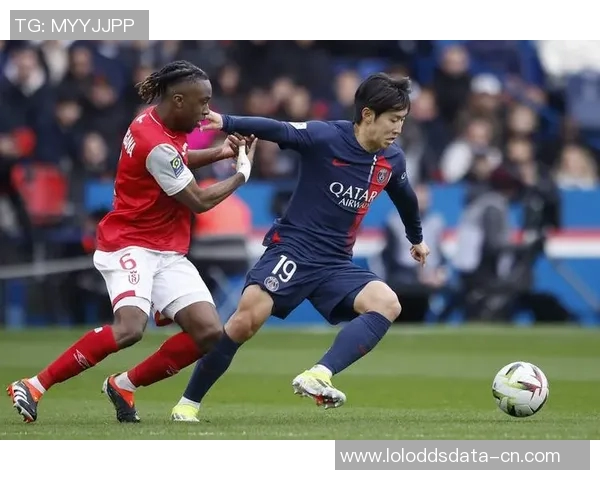 英超激战巴黎圣日耳曼小胜皇马红牌争议引发全场热议与数据分析