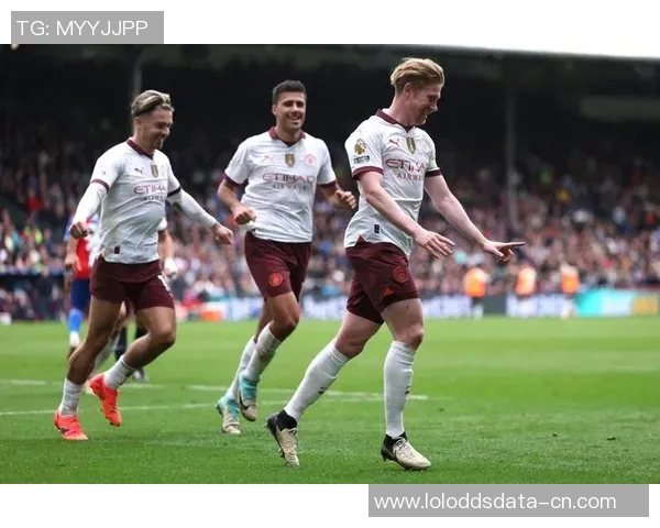 友谊赛精彩回顾巴黎圣日耳曼与曼城1比1战平乌龙球引发全场热议