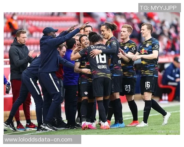 西甲激战曼联与莱比锡互交白卷门将神扑成比赛焦点分析