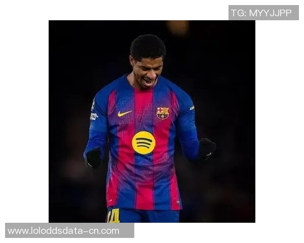 国王杯激战巴萨绝杀波尔图引发争议判罚全场沸腾 国王杯激战巴萨绝杀波尔图引发争议判罚全场沸腾