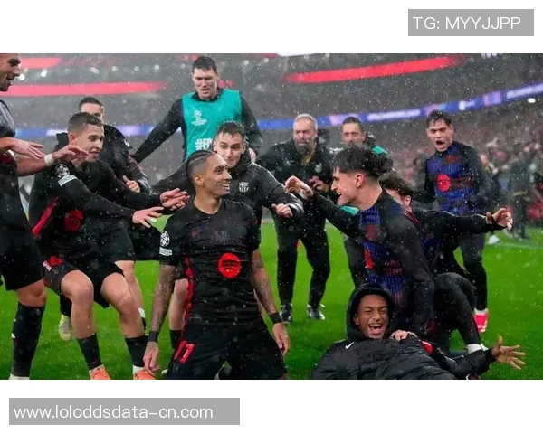 西甲赛场惊现冷门尤文图斯3-0力克本菲卡神扑瞬间震撼全场