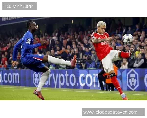 西甲激战：本菲卡点球大战力克切尔西全场沸腾瞬间回顾