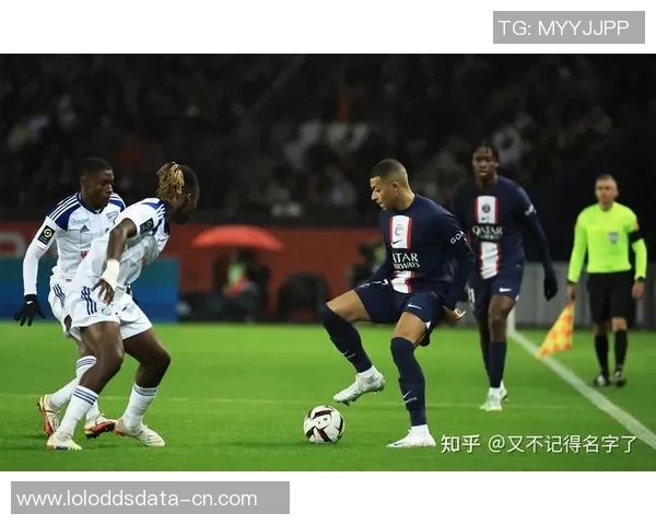 德甲精彩对决里昂逆转巴黎圣日耳曼补时绝杀引爆全场激情
