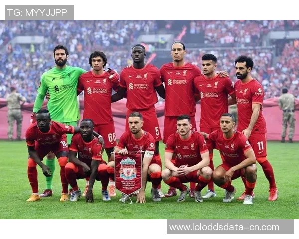 足总杯激战利物浦大胜皇马乌龙球瞬间点燃全场激情 足总杯激战利物浦大胜皇马乌龙球瞬间点燃全场激情